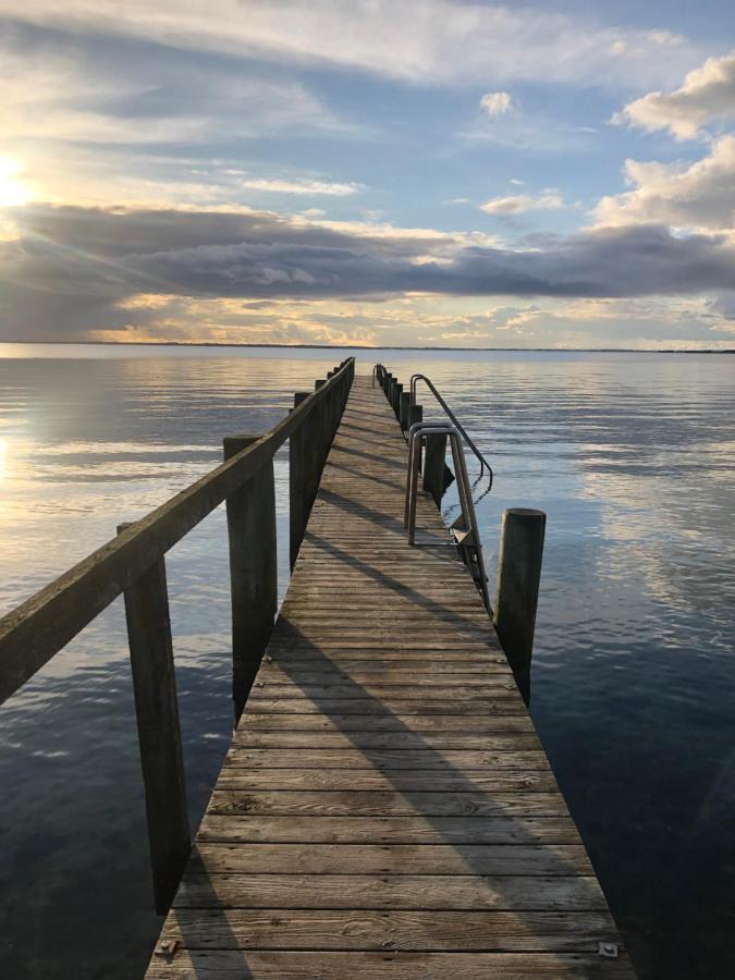Dejligt Vaerelse Med Eget Bad Og Havudsigt Appartement Assens Buitenkant foto